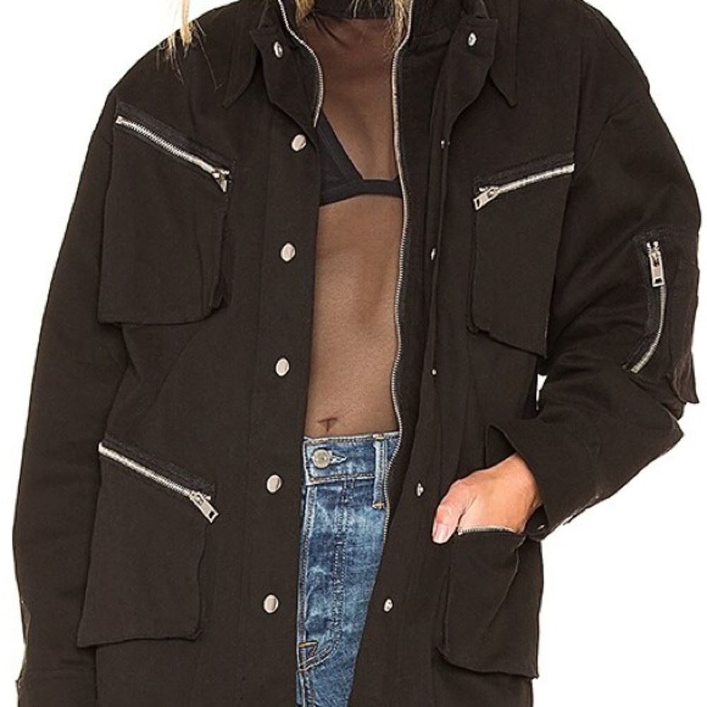 I AM GIA ELEVARA JACKET SIZE MEDIUM (black utility jacket w zippers)